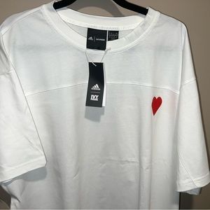 Ivy Park Valentine’s Day Collection - Men’s T-Shirt 2XL